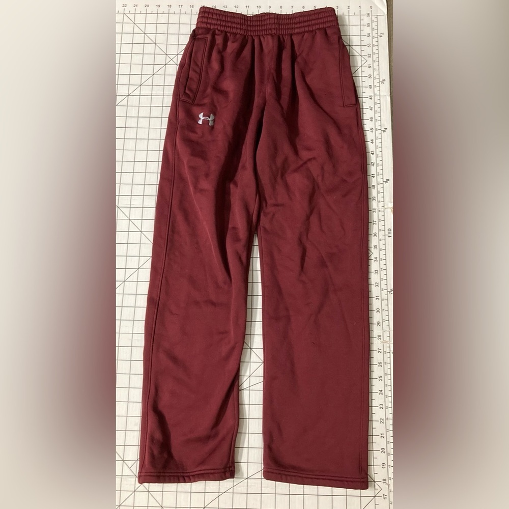 Under Armour Men’s S/M Maroon Sweatpants